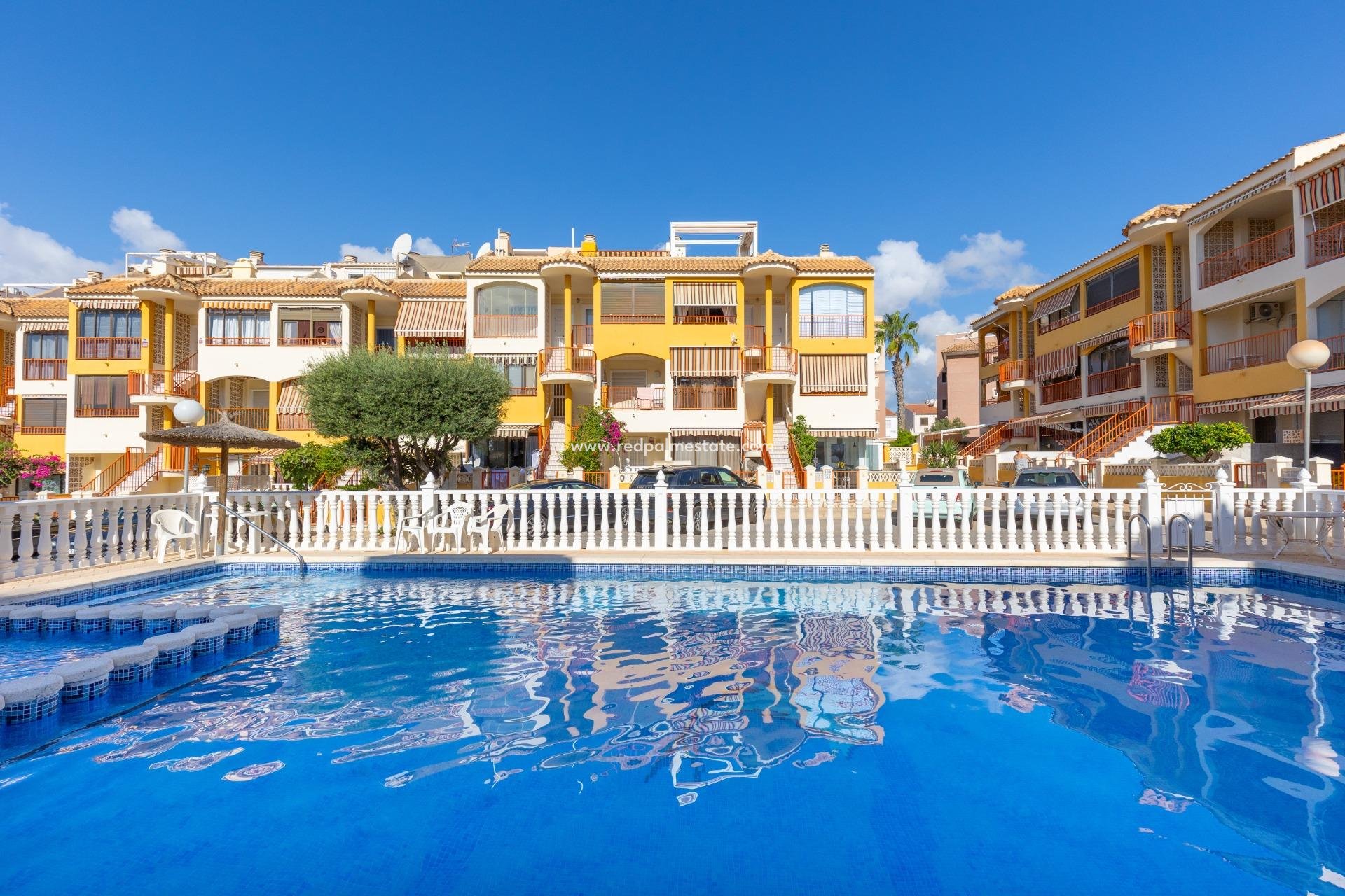 Herverkoop - Appartement -
Torrevieja - Torreblanca