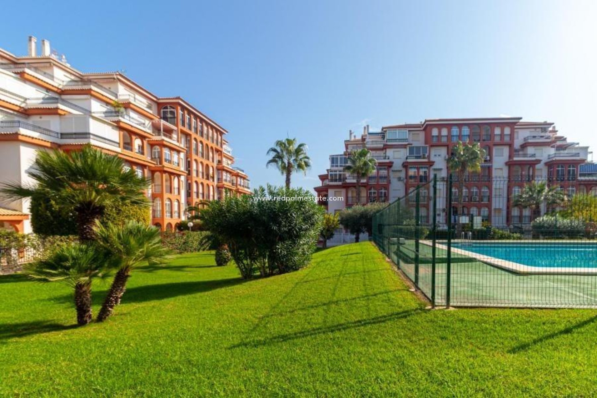 Herverkoop - Appartement -
Torrevieja - Torreblanca