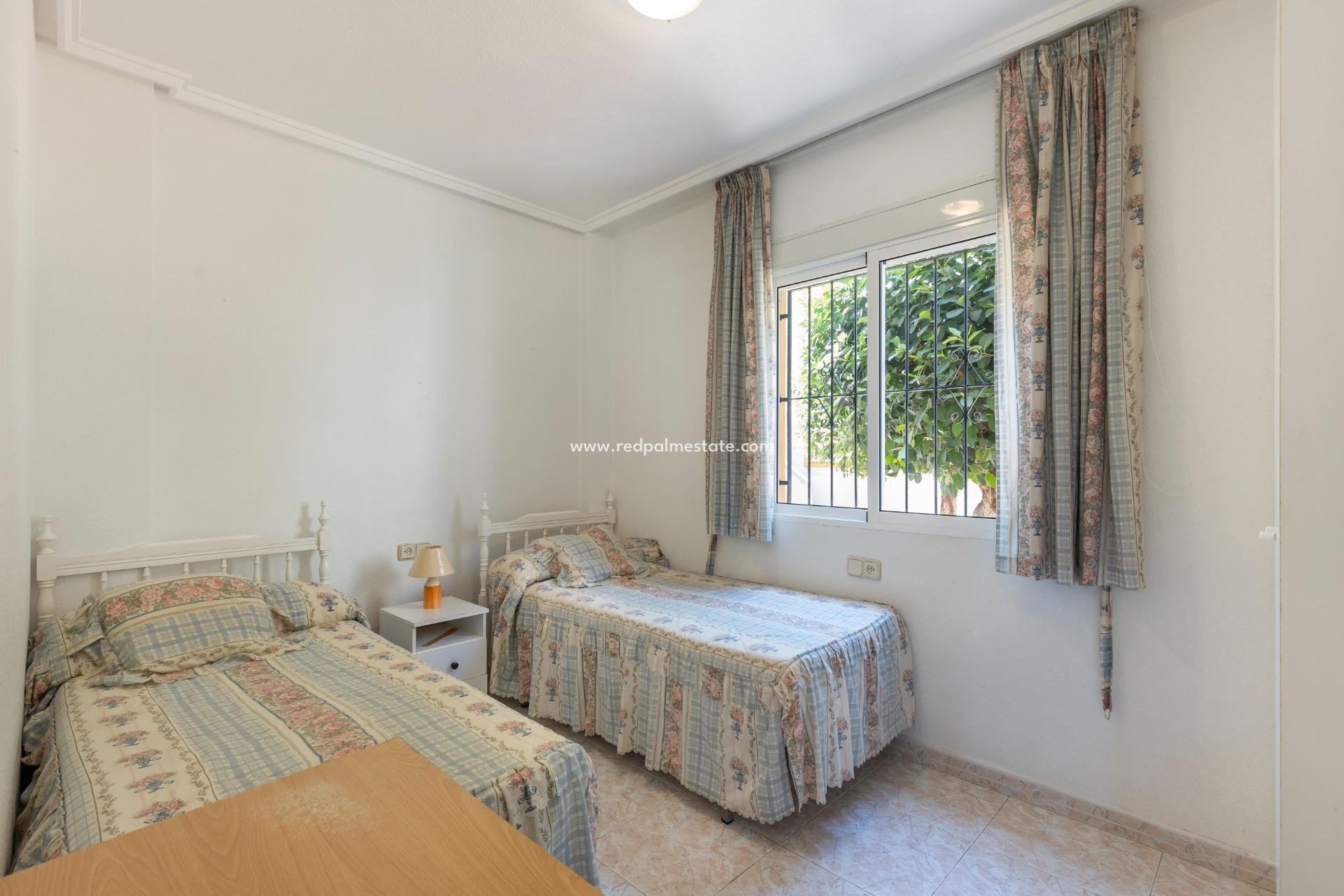 Herverkoop - Appartement -
Torrevieja - Torreblanca