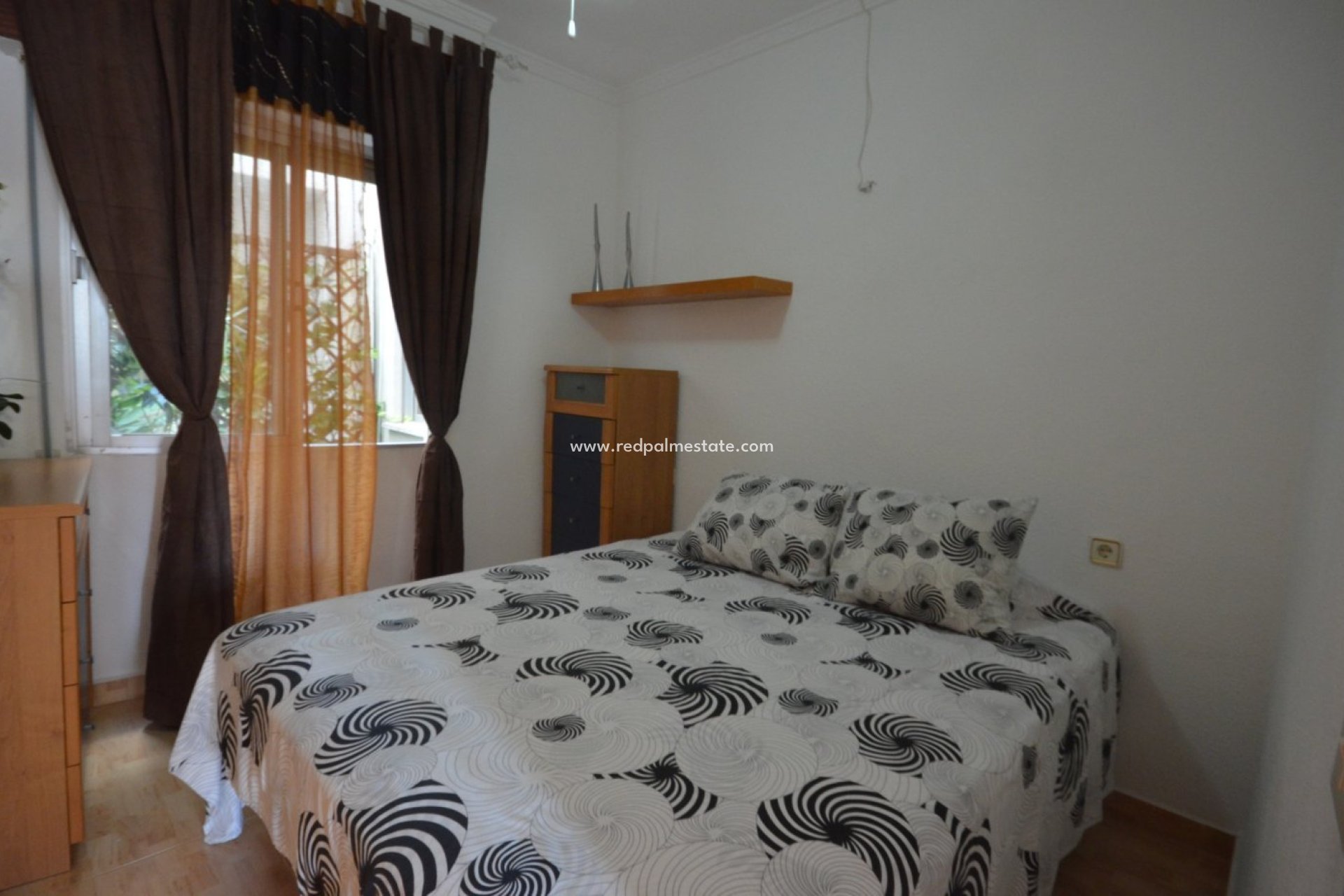 Herverkoop - Appartement -
Torrevieja - Torrejón