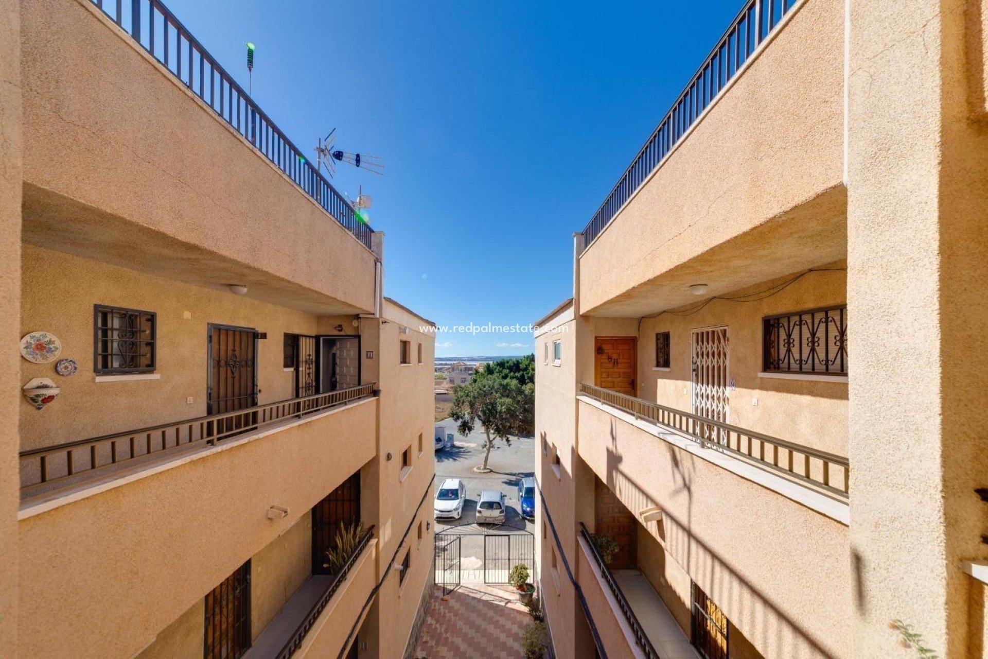 Herverkoop - Appartement -
Torrevieja - Torretas