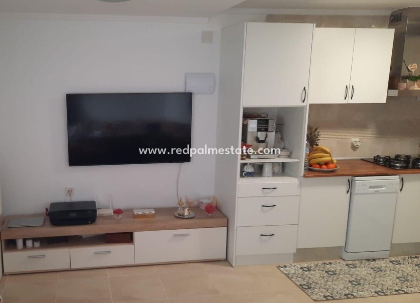 Herverkoop - Appartement -
Torrevieja - Torretas