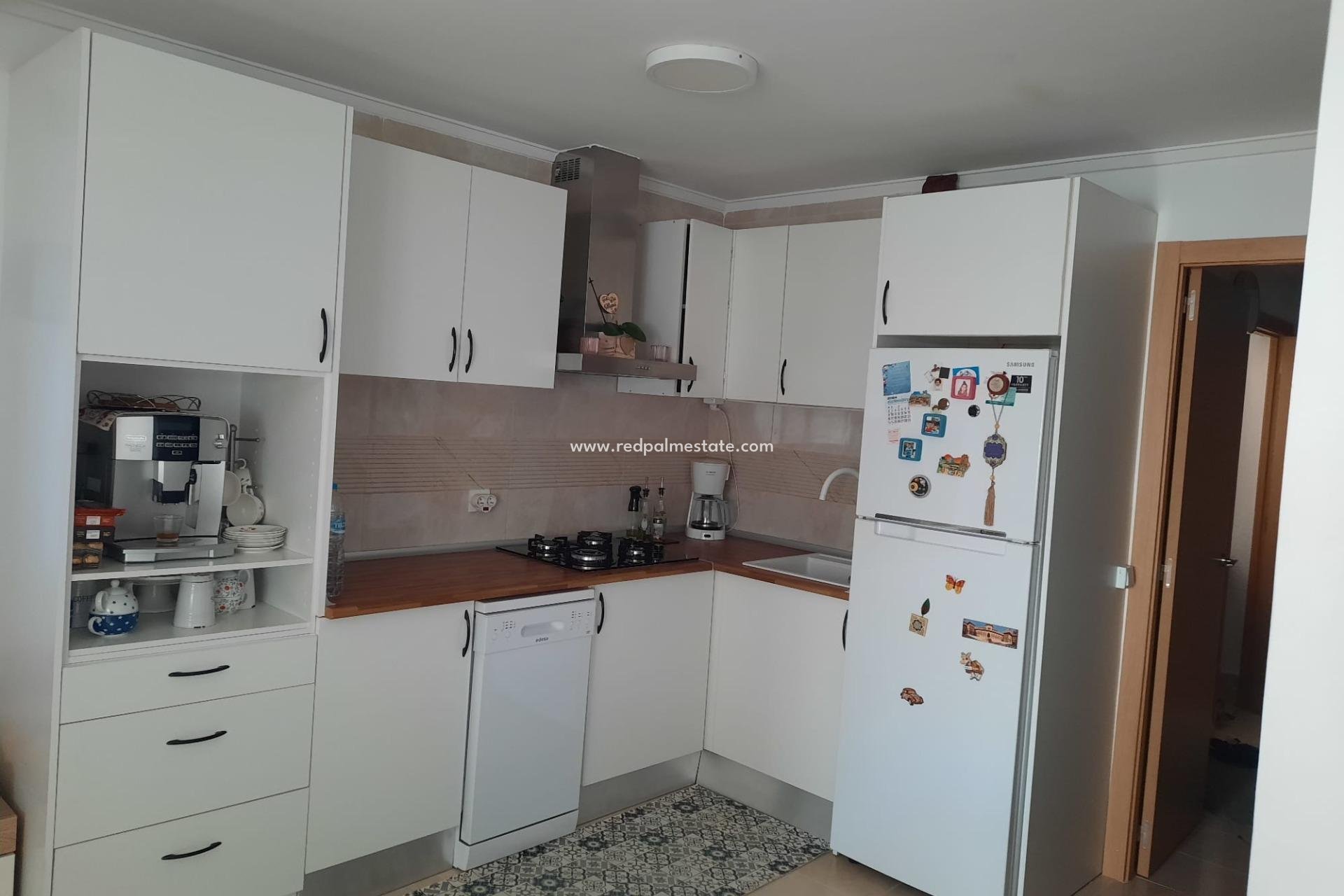 Herverkoop - Appartement -
Torrevieja - Torretas