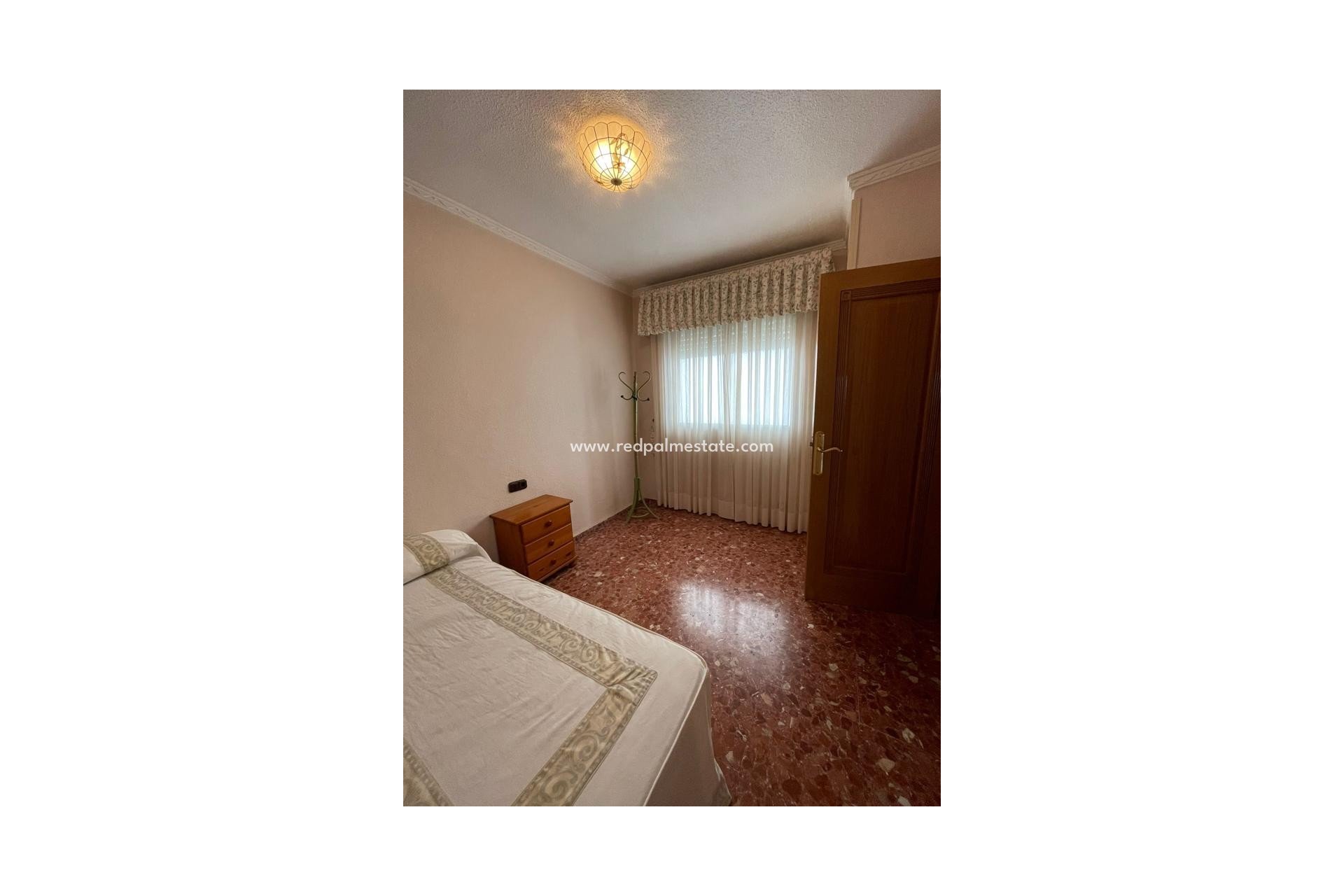 Herverkoop - Appartement -
Torrevieja