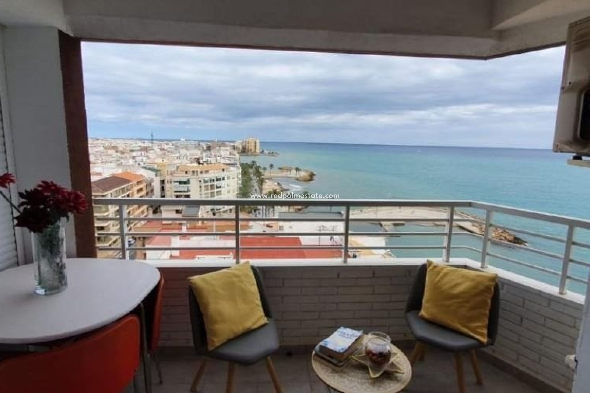 Herverkoop - Appartement -
Torrevieja