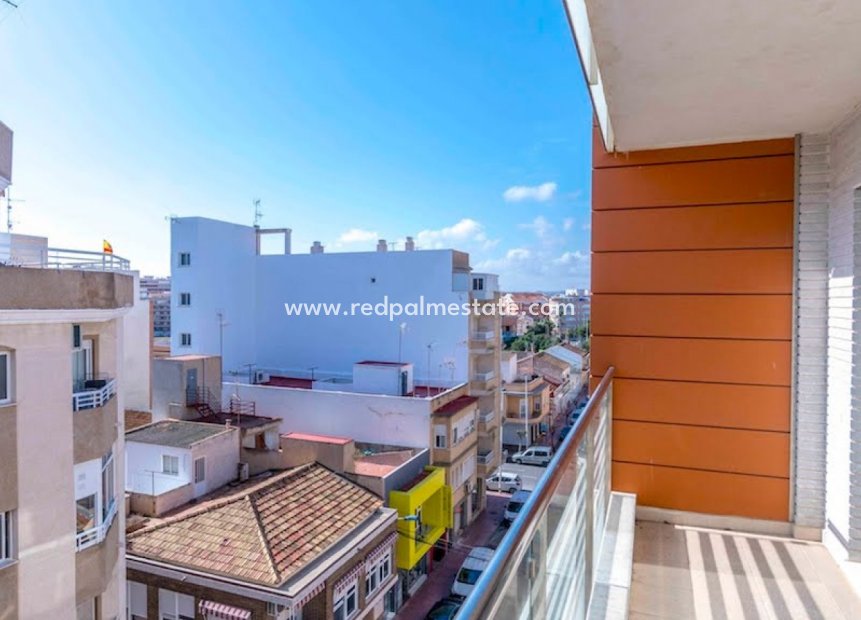 Herverkoop - Appartement -
Torrevieja