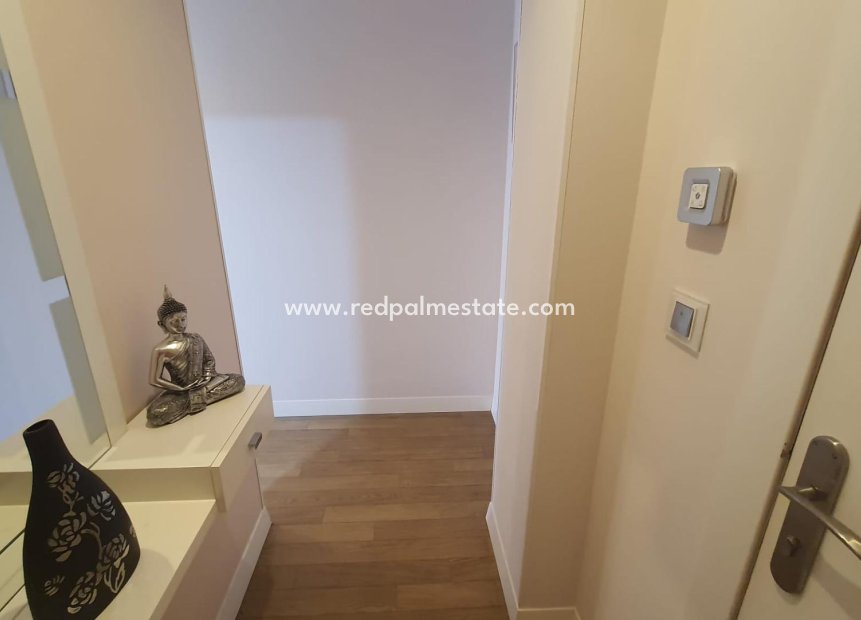 Herverkoop - Appartement -
Torrevieja