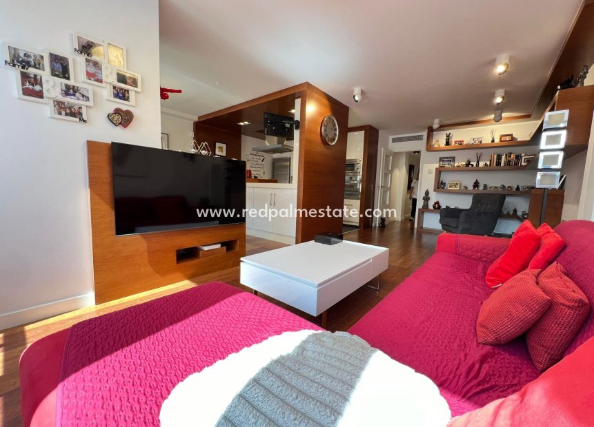 Herverkoop - Appartement -
Torrevieja