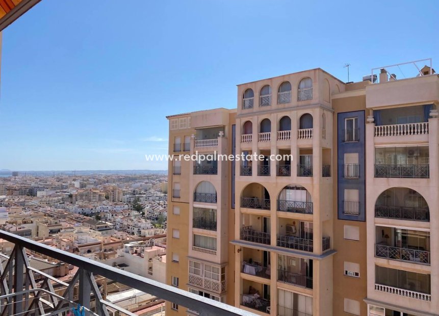 Herverkoop - Appartement -
Torrevieja