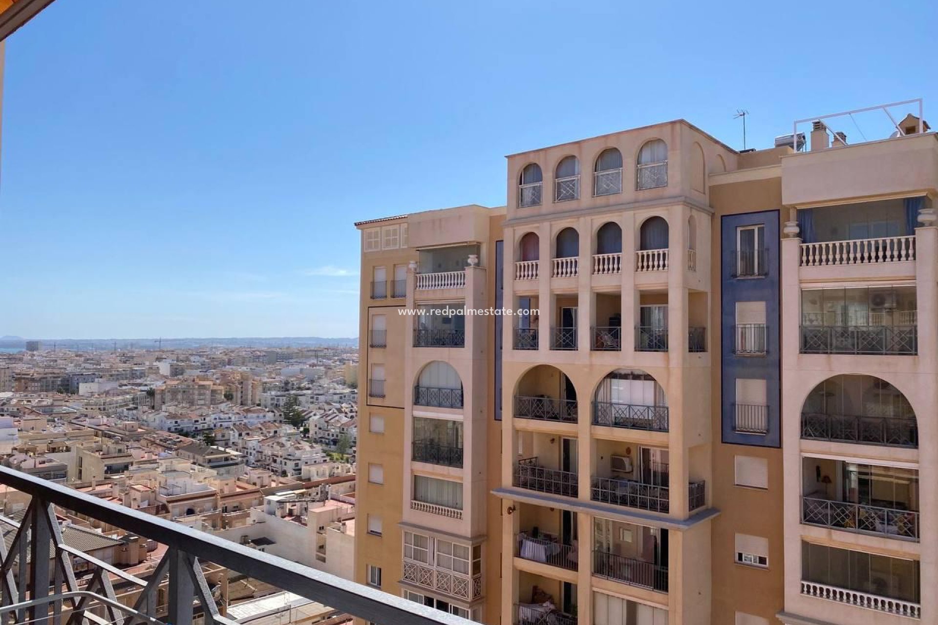 Herverkoop - Appartement -
Torrevieja