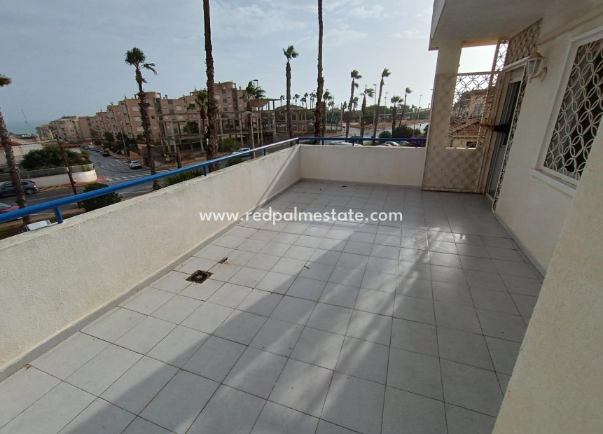 Herverkoop - Appartement -
Torrevieja