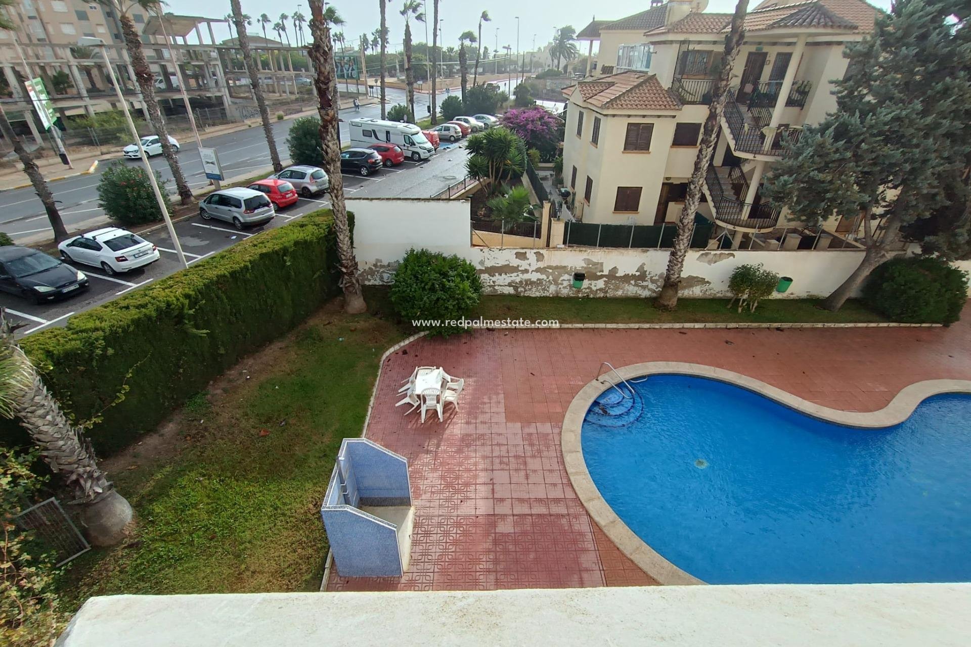 Herverkoop - Appartement -
Torrevieja