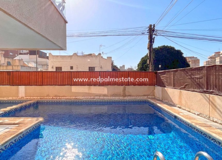 Herverkoop - Appartement -
Torrevieja