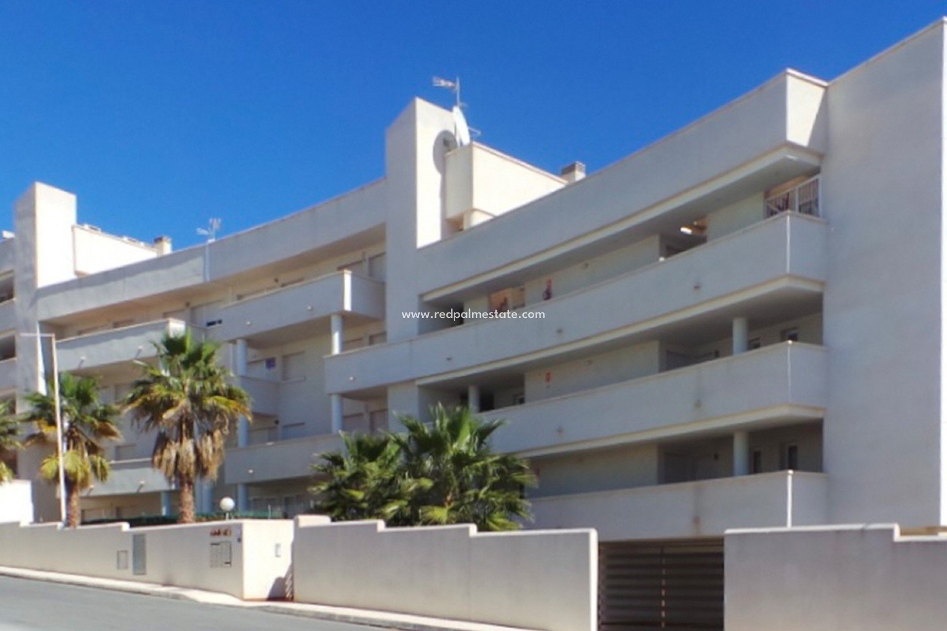 Herverkoop - Begane grond -
Orihuela Costa - Villamartín