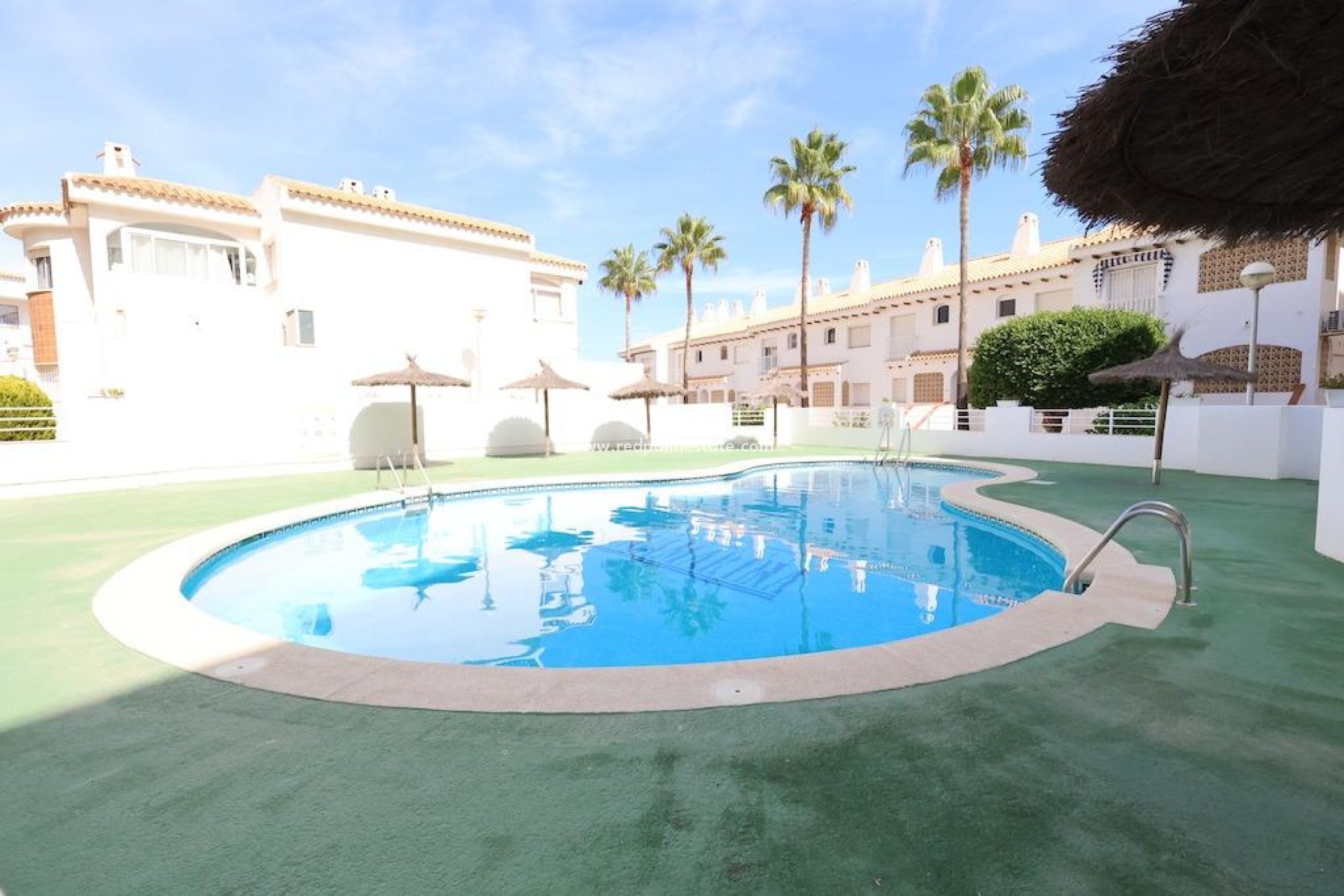 Herverkoop - Bungalow -
Orihuela Costa - Campoamor