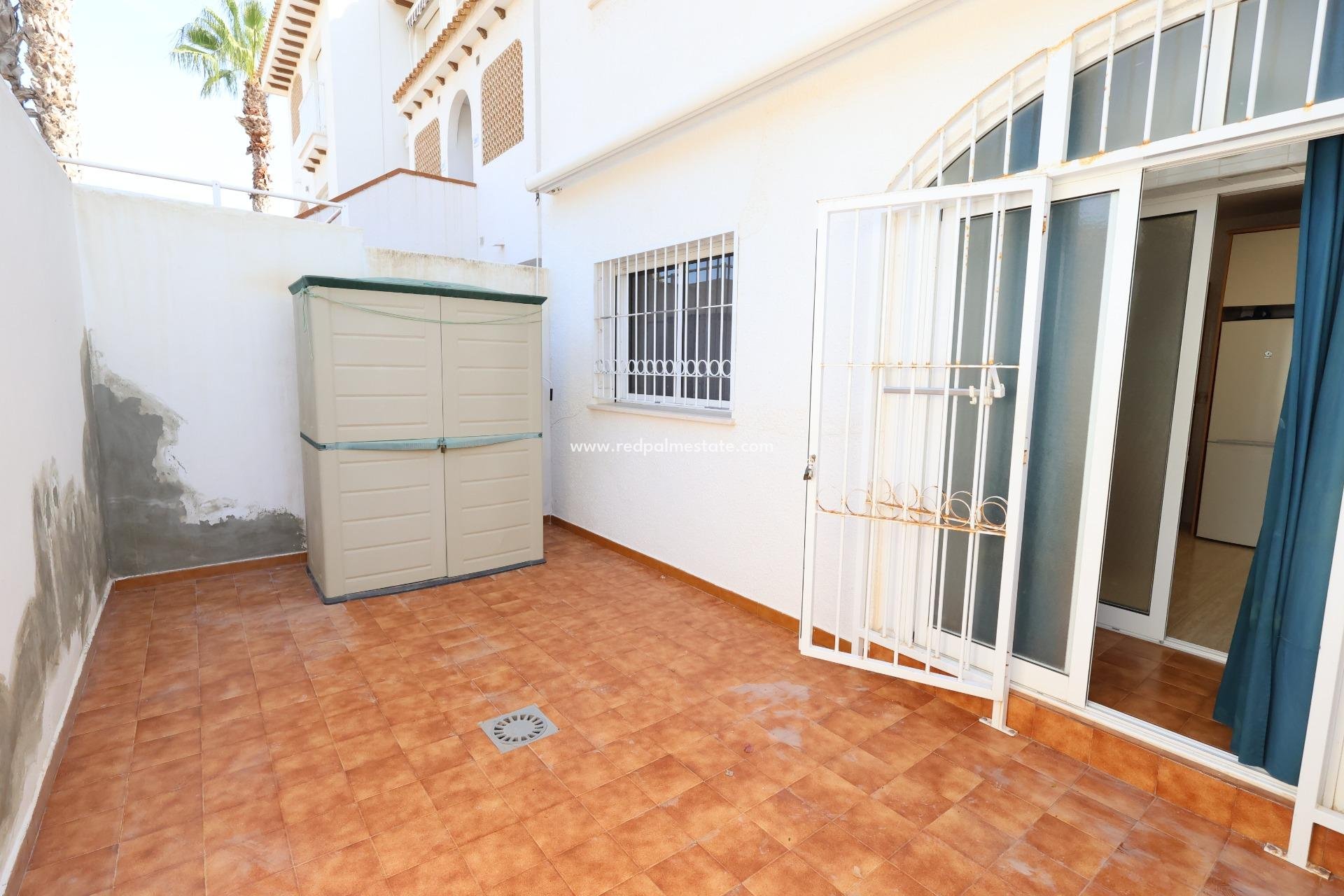 Herverkoop - Bungalow -
Orihuela Costa - Costa Blanca