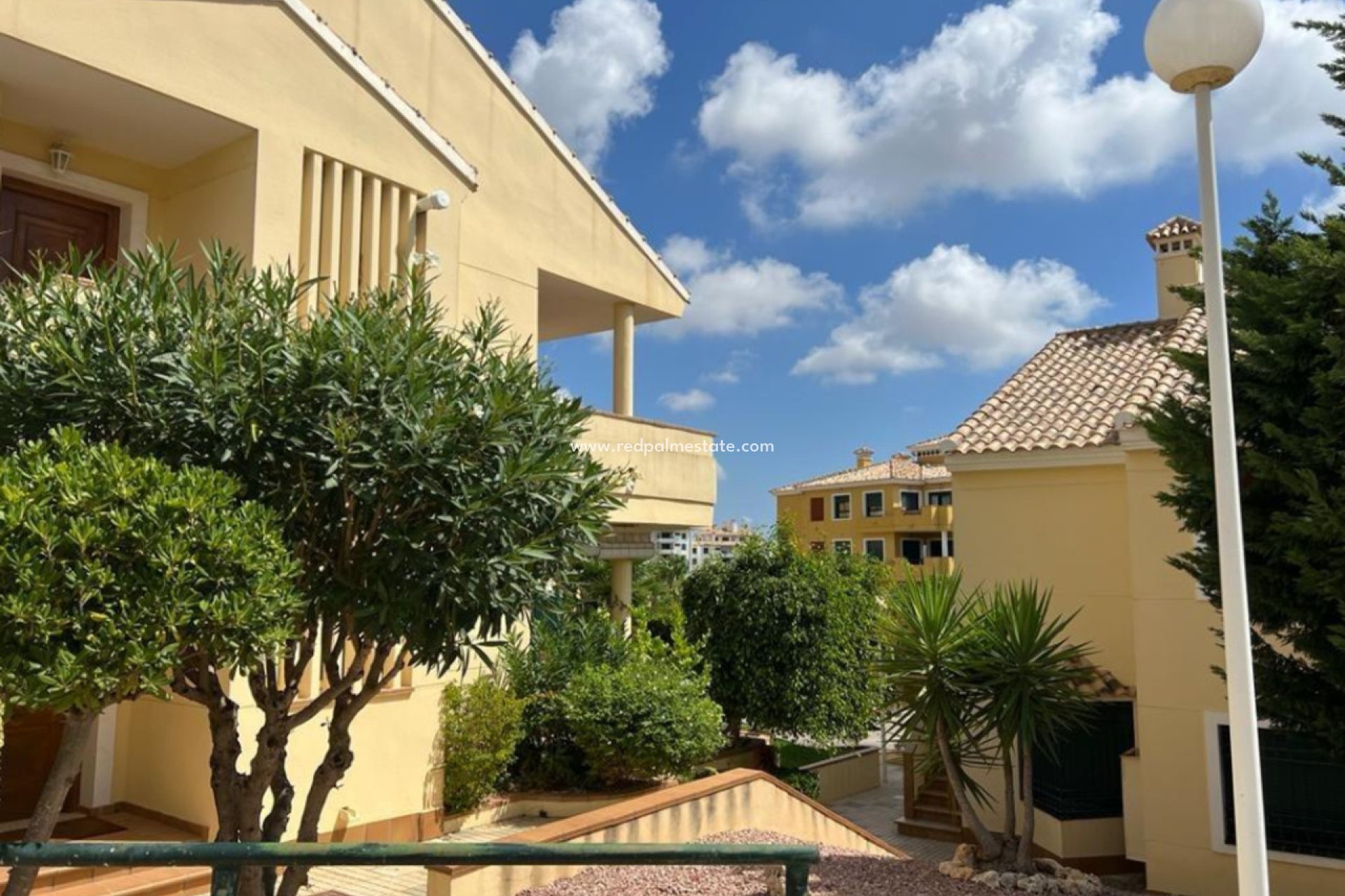 Herverkoop - Bungalow -
Orihuela Costa - Costa Blanca