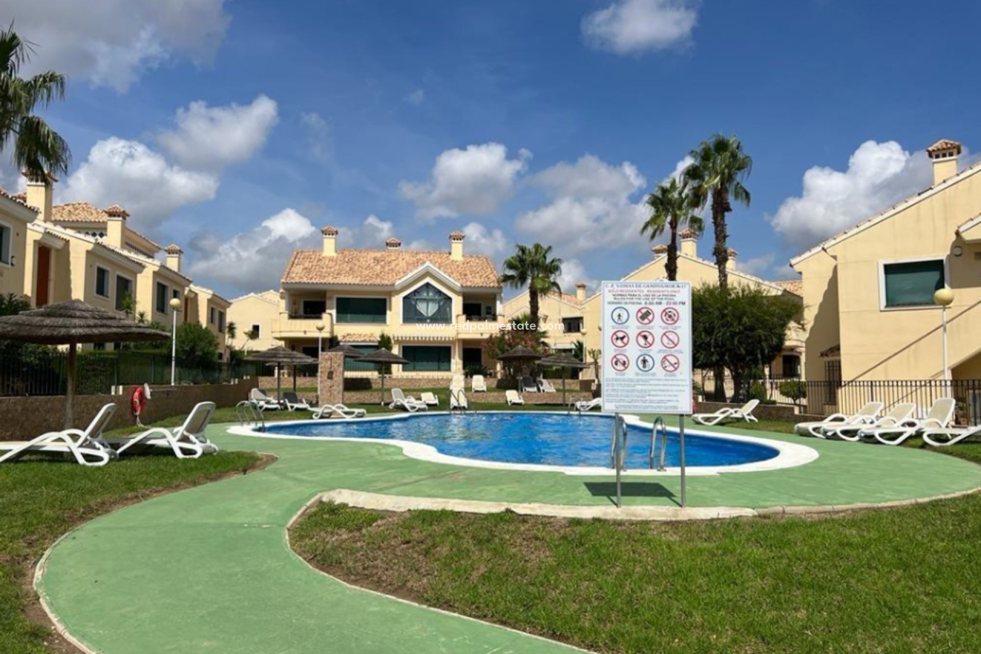 Herverkoop - Bungalow -
Orihuela Costa - Costa Blanca