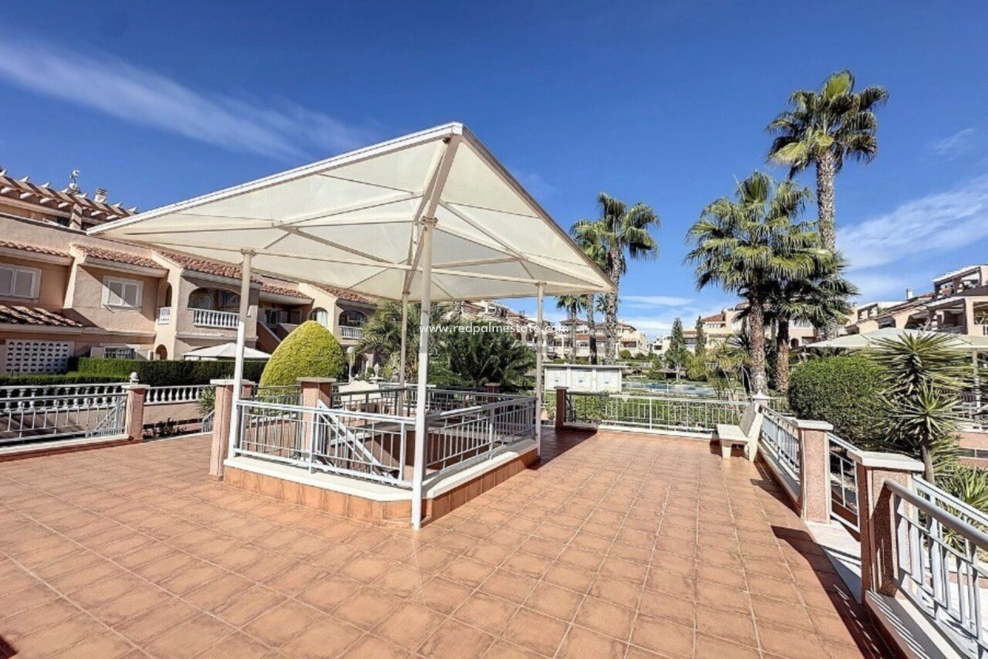 Herverkoop - Bungalow -
Orihuela Costa - Costa Blanca