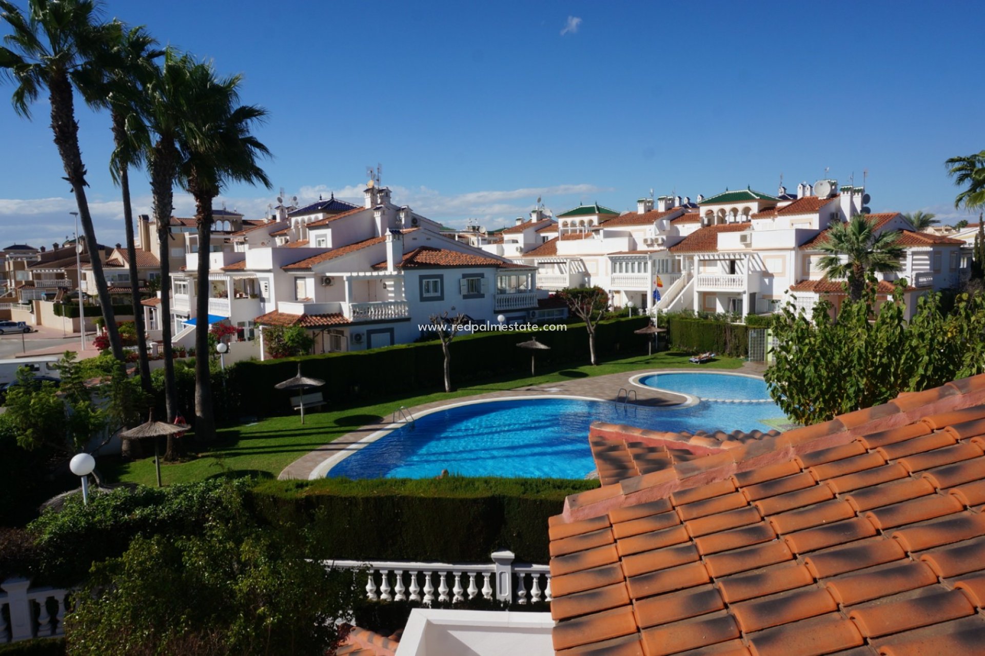 Herverkoop - Bungalow -
Orihuela Costa - Inland