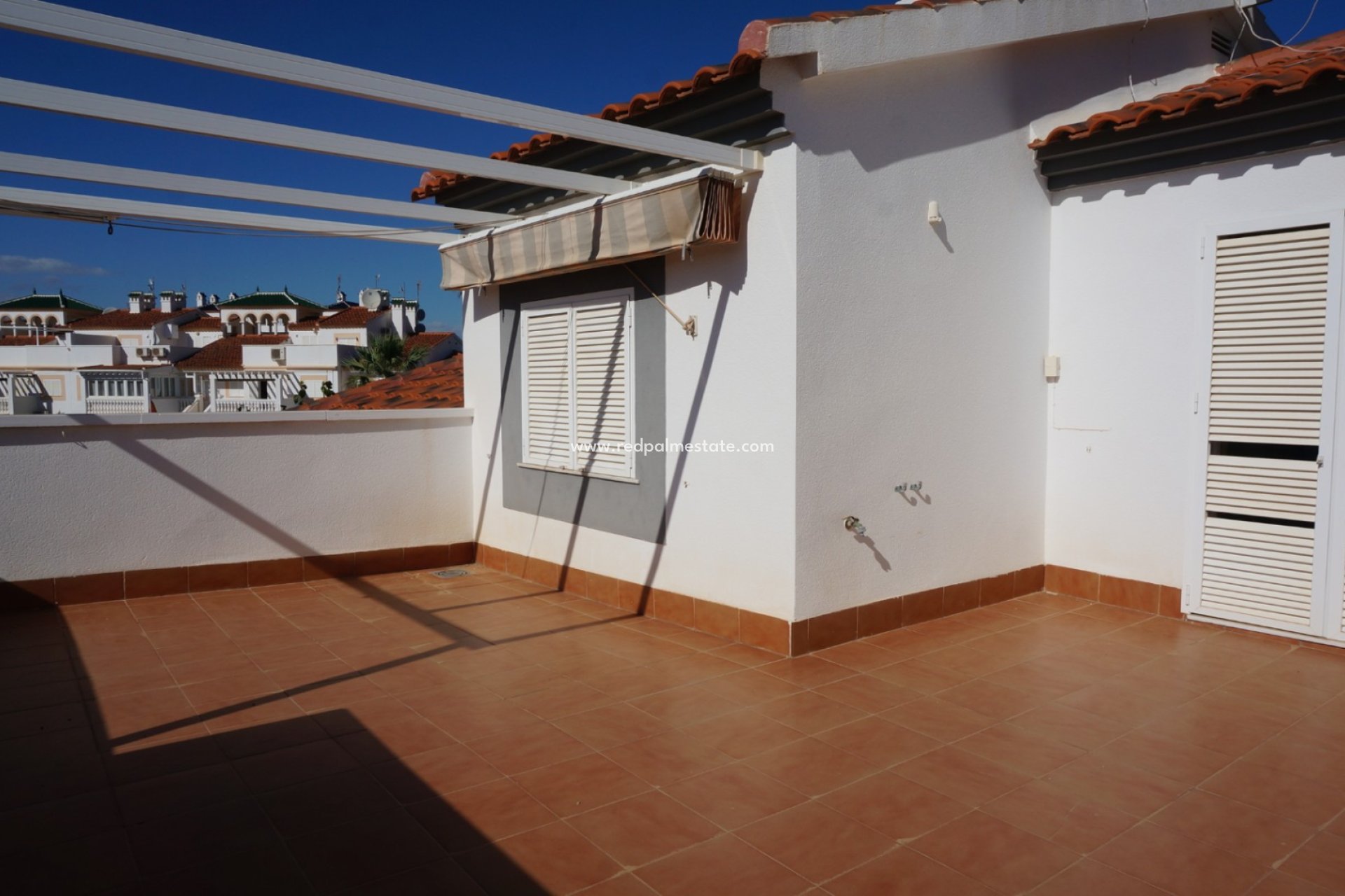 Herverkoop - Bungalow -
Orihuela Costa - Inland