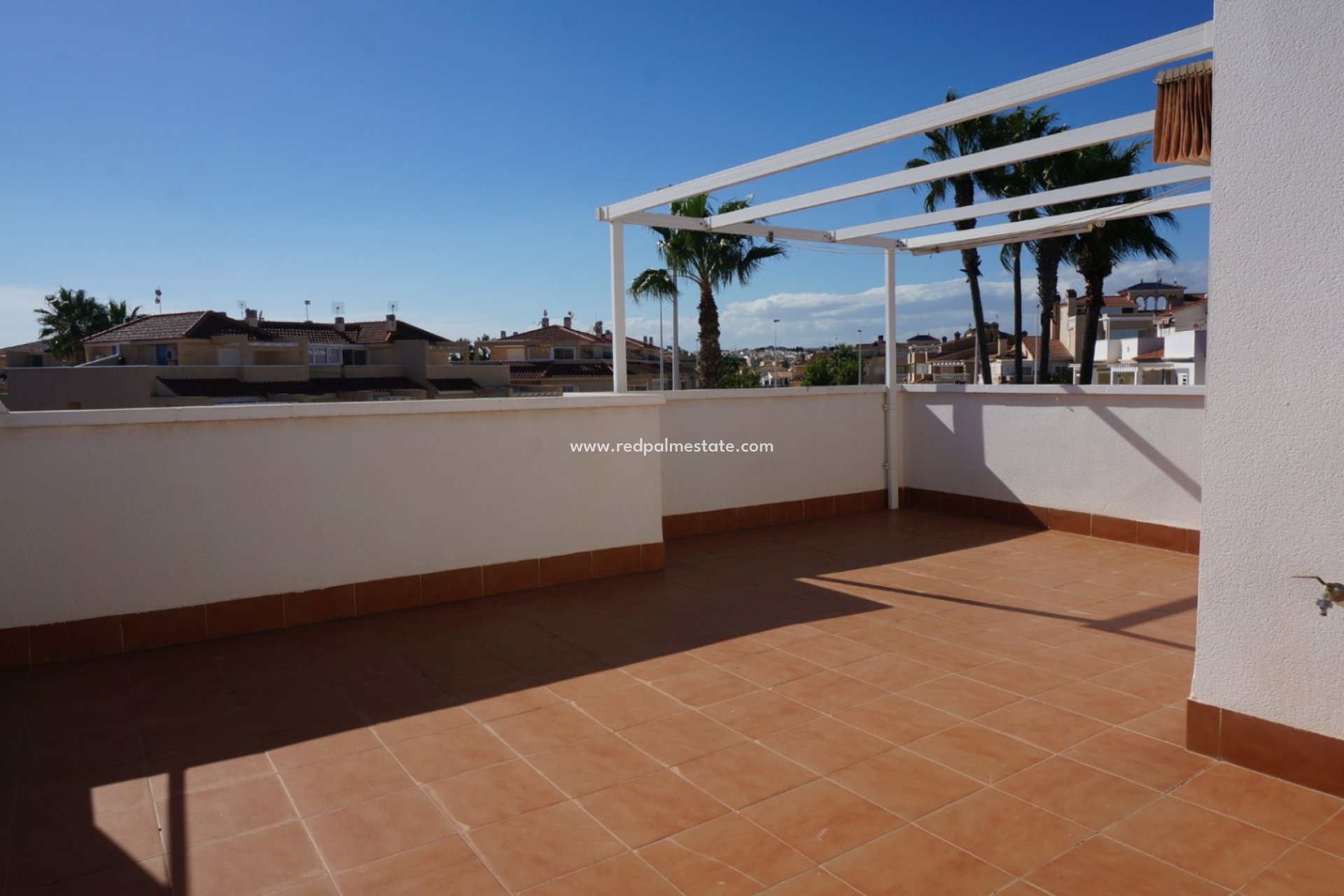 Herverkoop - Bungalow -
Orihuela Costa - Inland