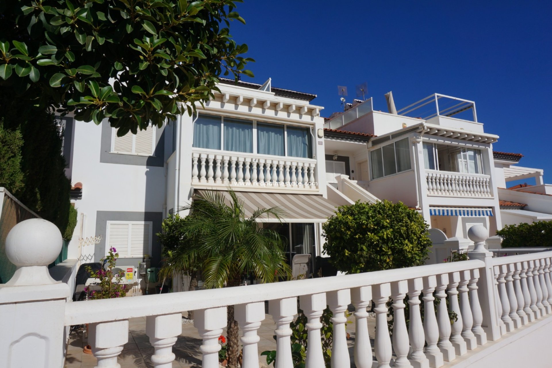 Herverkoop - Bungalow -
Orihuela Costa - Inland