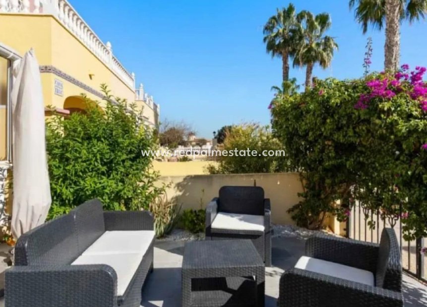 Herverkoop - Bungalow -
Orihuela Costa - Lomas de Cabo Roig