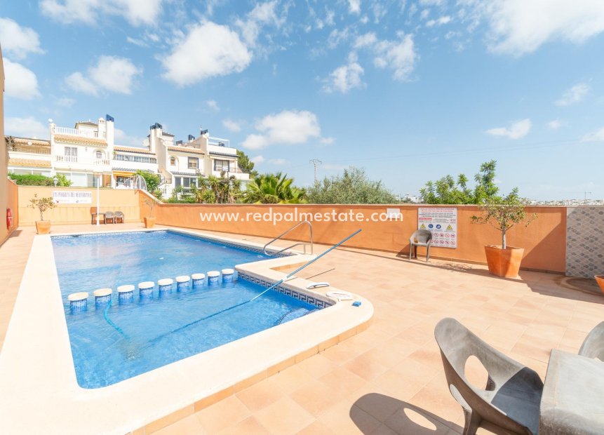 Herverkoop - Bungalow -
Orihuela Costa - Los Dolses