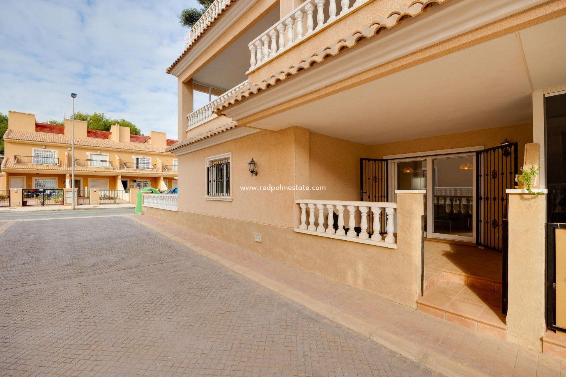 Herverkoop - Bungalow -
Orihuela Costa - Los dolses