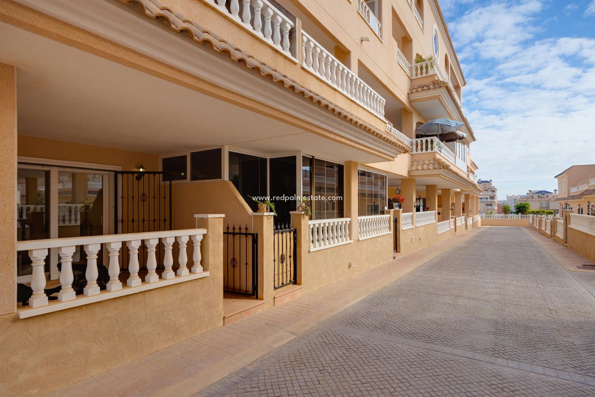 Herverkoop - Bungalow -
Orihuela Costa - Los dolses