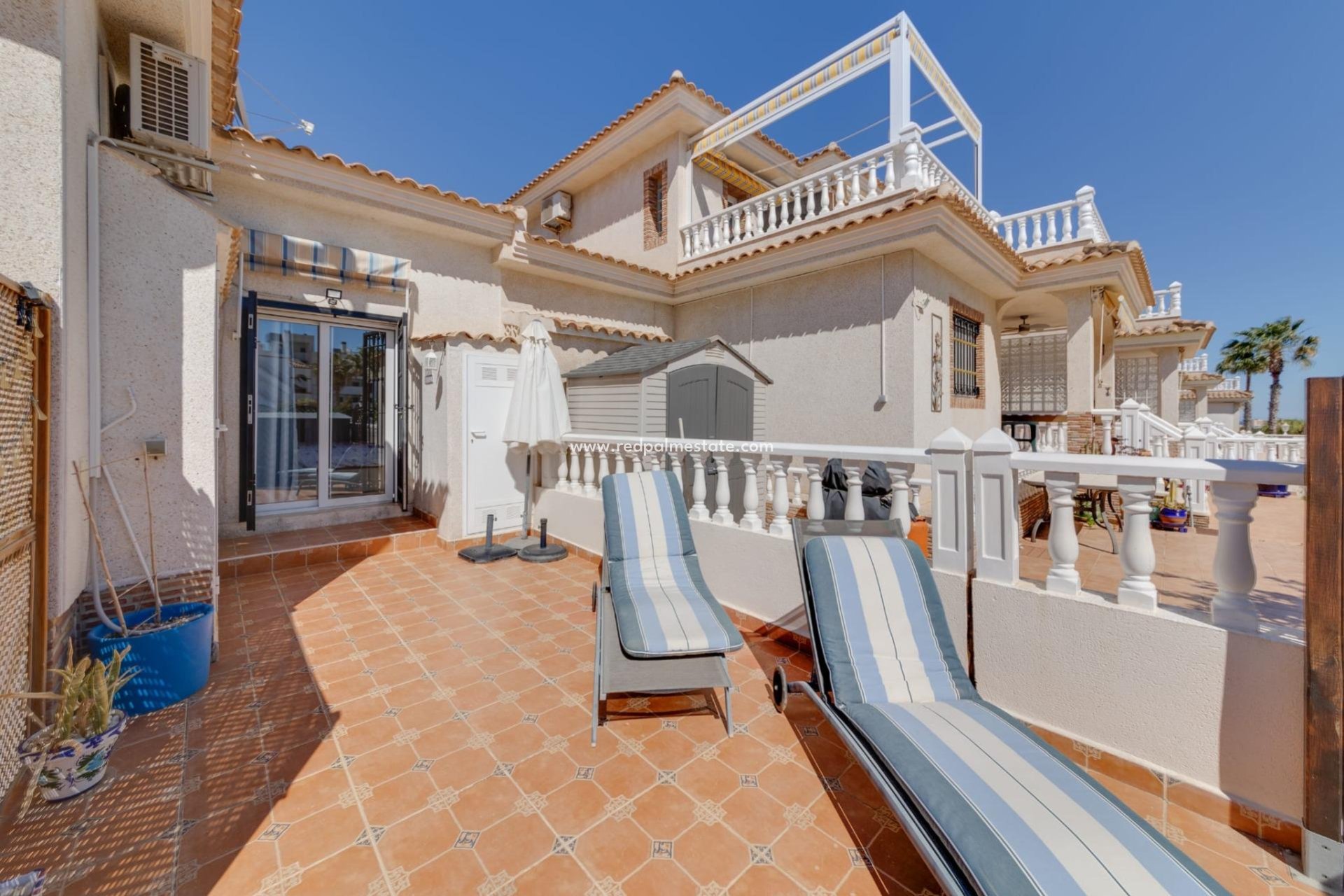 Herverkoop - Bungalow -
Orihuela Costa - Montezenia