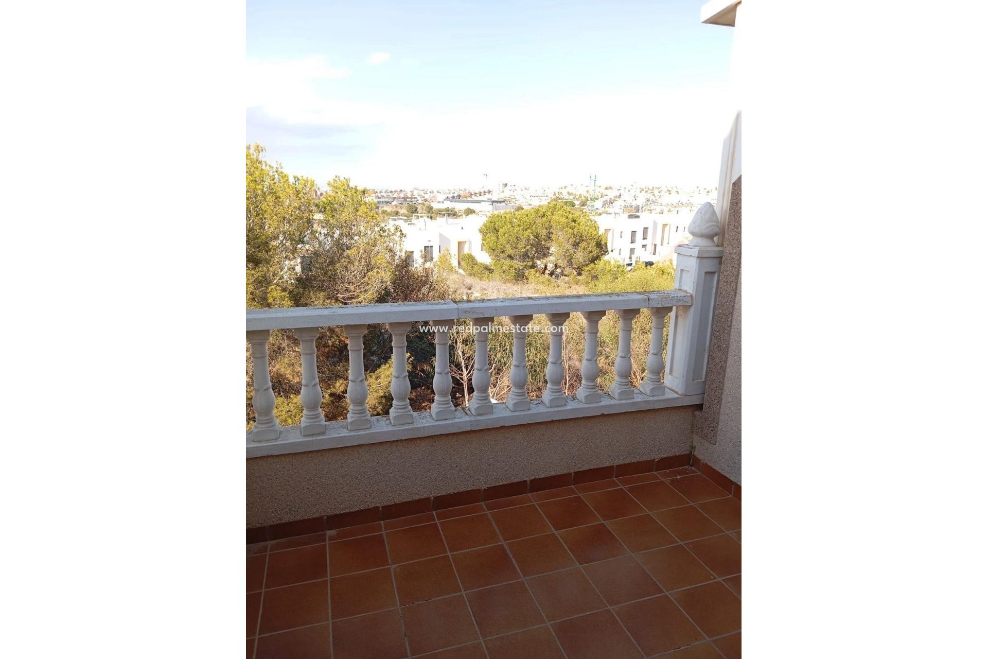 Herverkoop - Bungalow -
Orihuela Costa - PAU 26