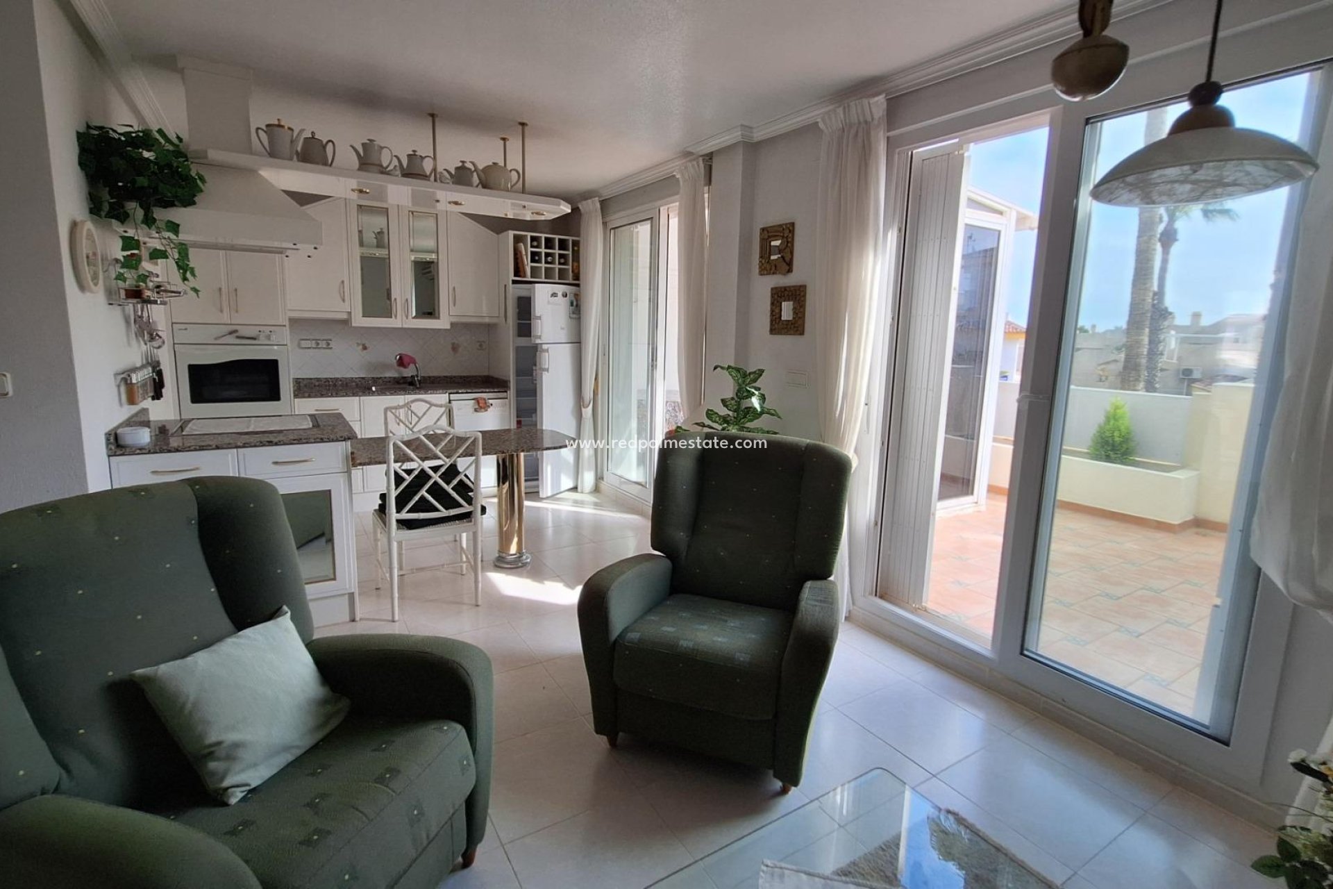 Herverkoop - Bungalow -
Orihuela Costa - Playa Flamenca Norte