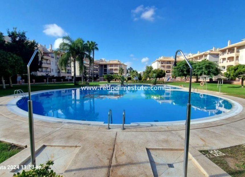 Herverkoop - Bungalow -
Orihuela Costa - Playa Flamenca