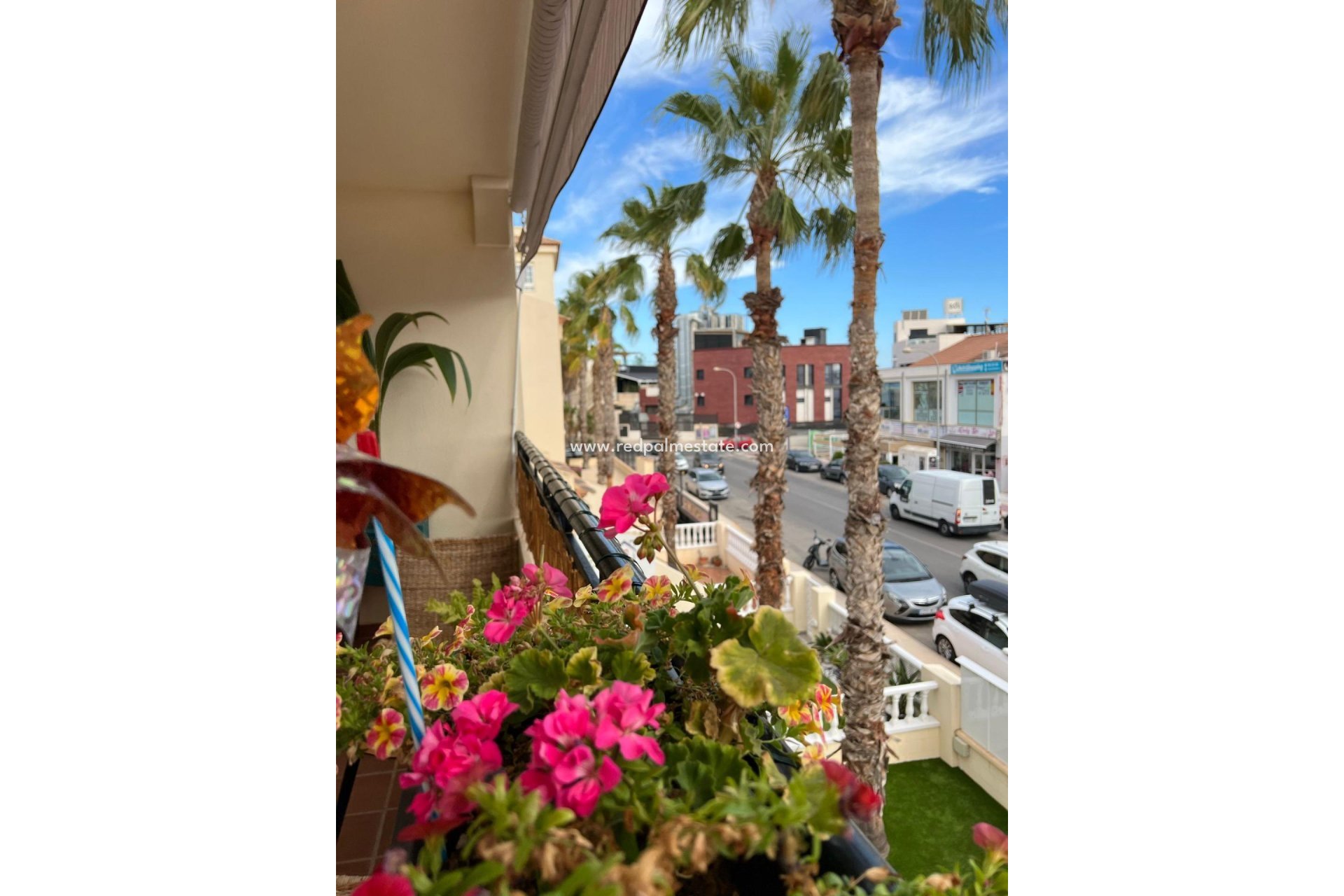 Herverkoop - Bungalow -
Orihuela Costa - Playa Flamenca