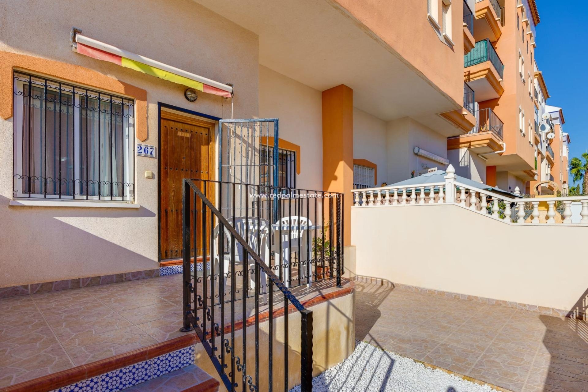 Herverkoop - Bungalow -
Orihuela Costa - Playa Flamenca