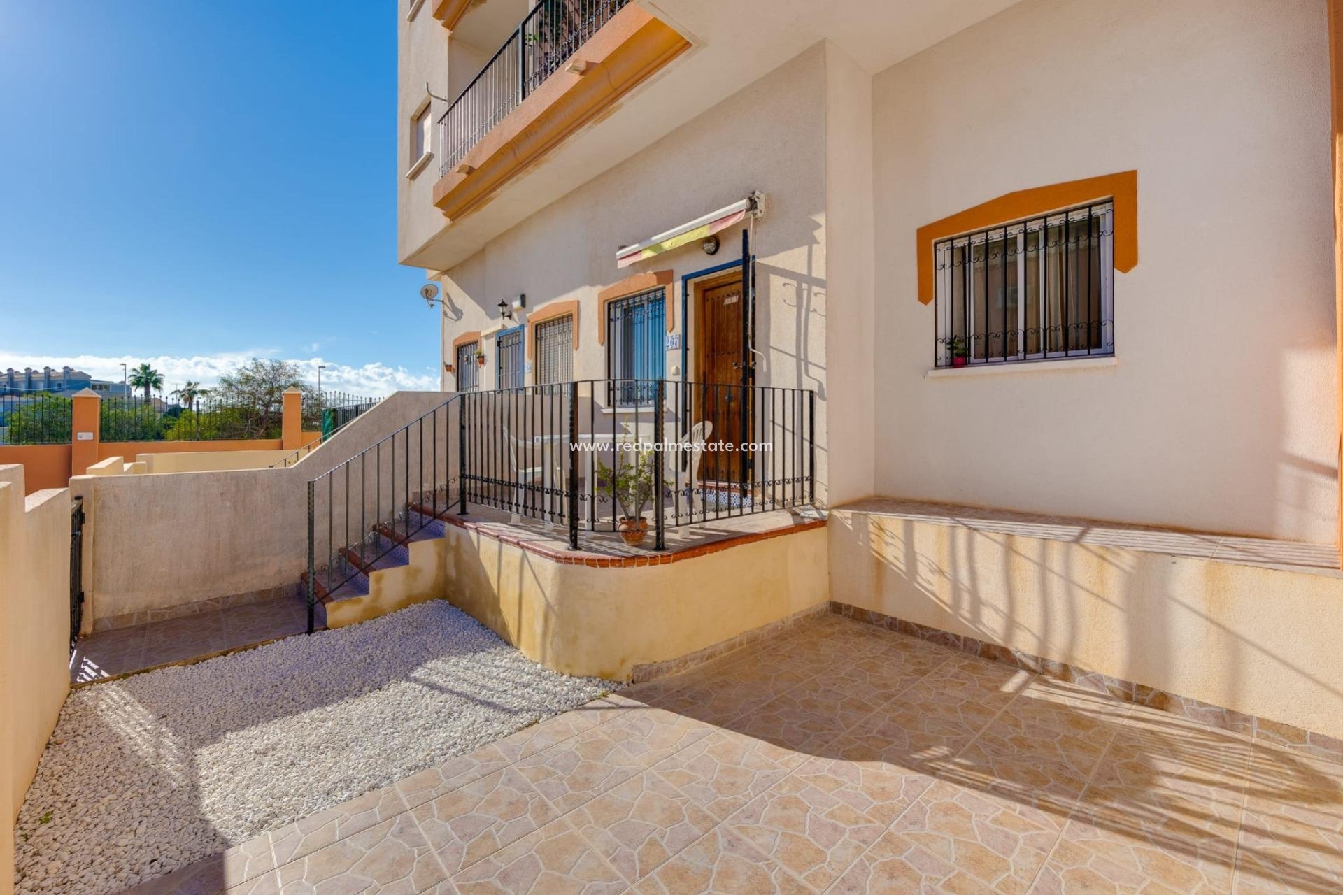 Herverkoop - Bungalow -
Orihuela Costa - Playa Flamenca