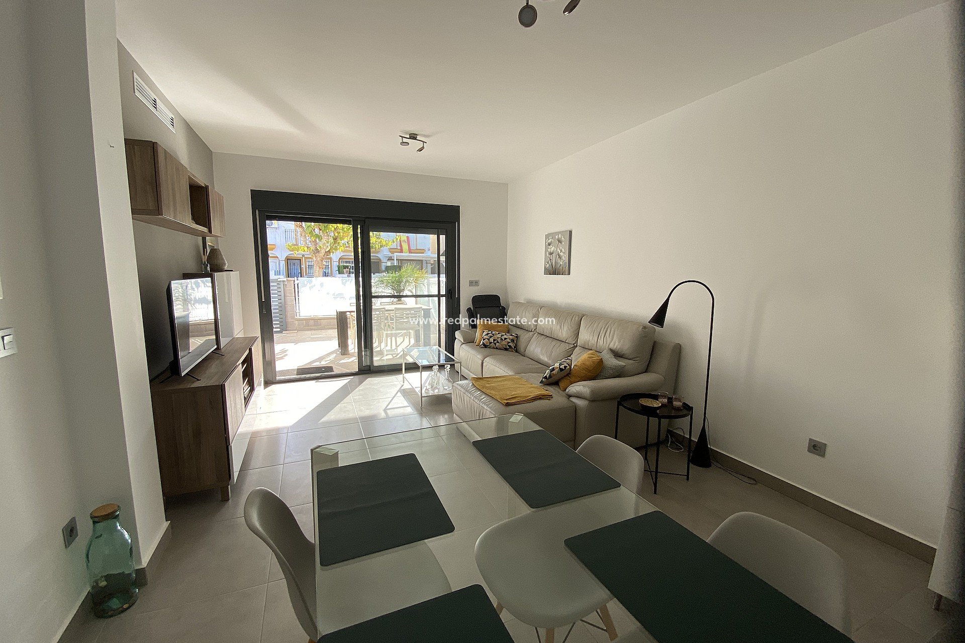 Herverkoop - Bungalow -
Pilar de la Horadada - Costa Blanca