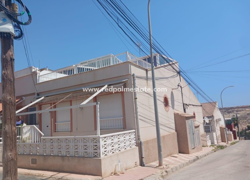 Herverkoop - Bungalow -
San Fulgencio - Oasis