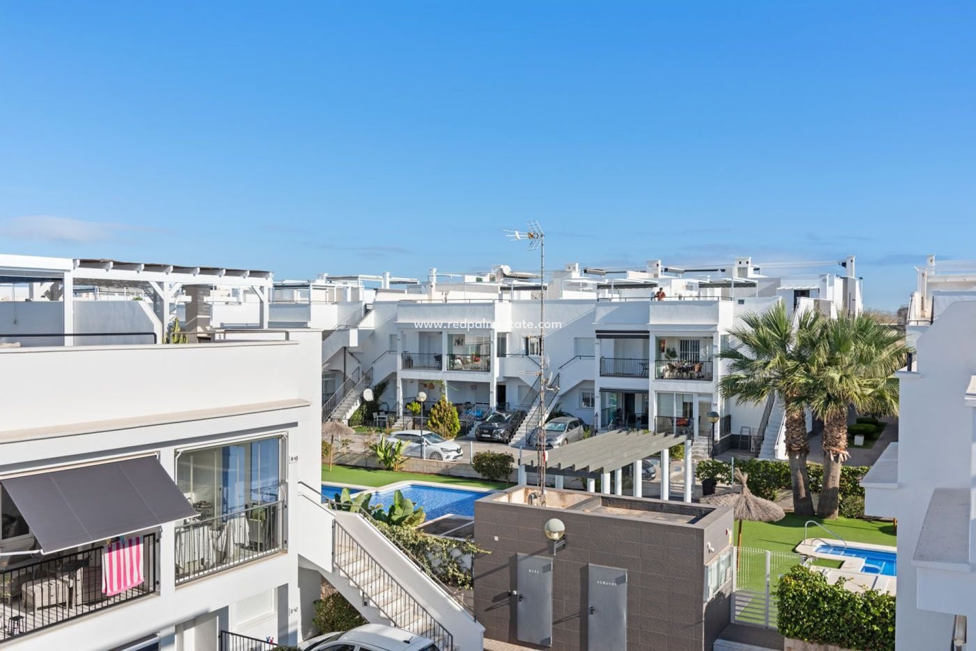 Herverkoop - Bungalow -
Torrevieja - Aguas Nueva