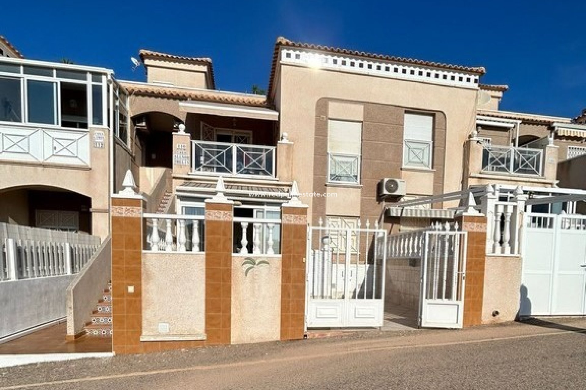 Herverkoop - Bungalow -
Torrevieja - Aguas Nueva