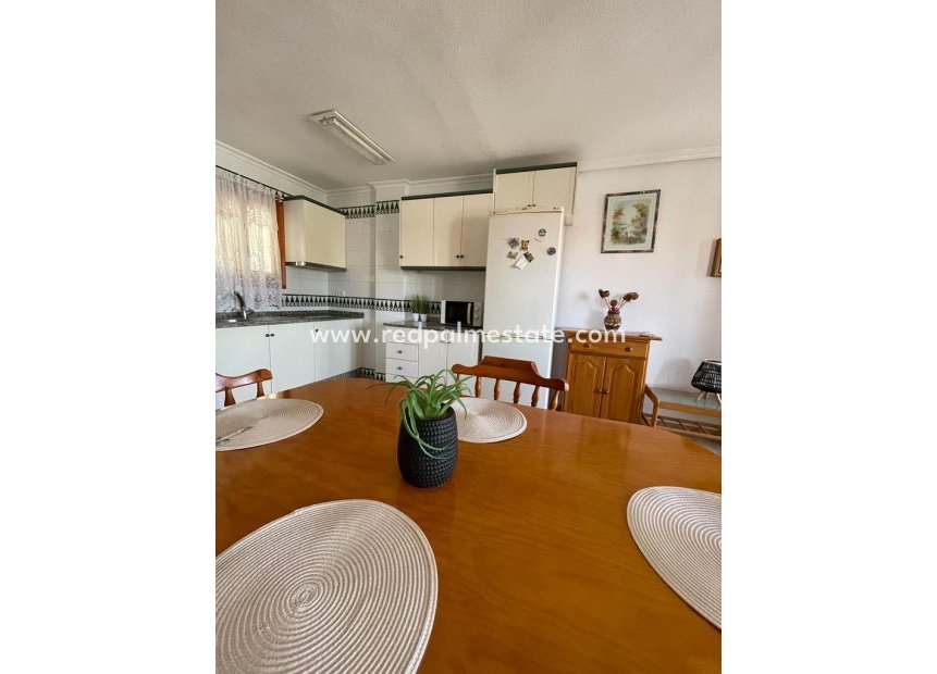 Herverkoop - Bungalow -
Torrevieja - Costa Blanca