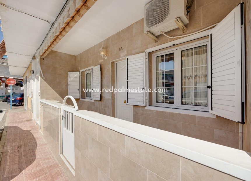 Herverkoop - Bungalow -
Torrevieja - Costa Blanca