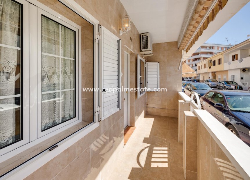 Herverkoop - Bungalow -
Torrevieja - Costa Blanca