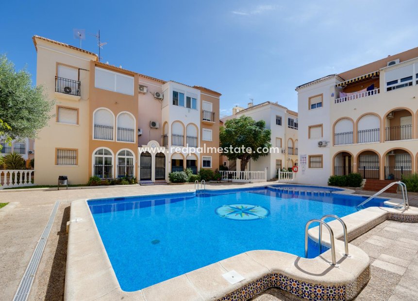 Herverkoop - Bungalow -
Torrevieja - Costa Blanca