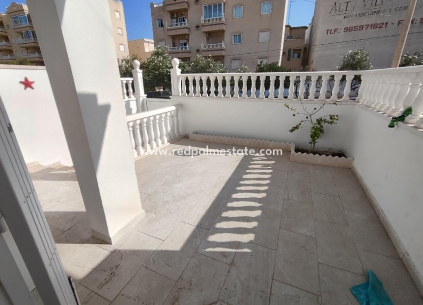 Herverkoop - Bungalow -
Torrevieja - Costa Blanca