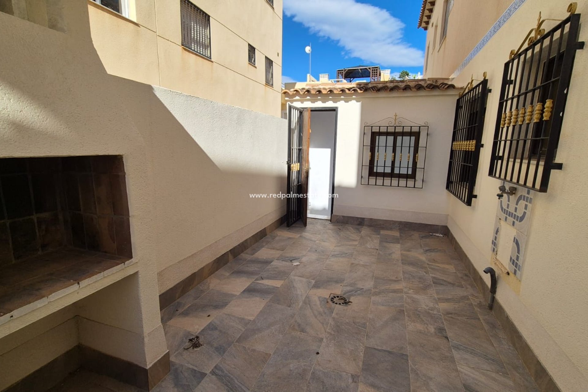 Herverkoop - Bungalow -
Torrevieja - Costa Blanca