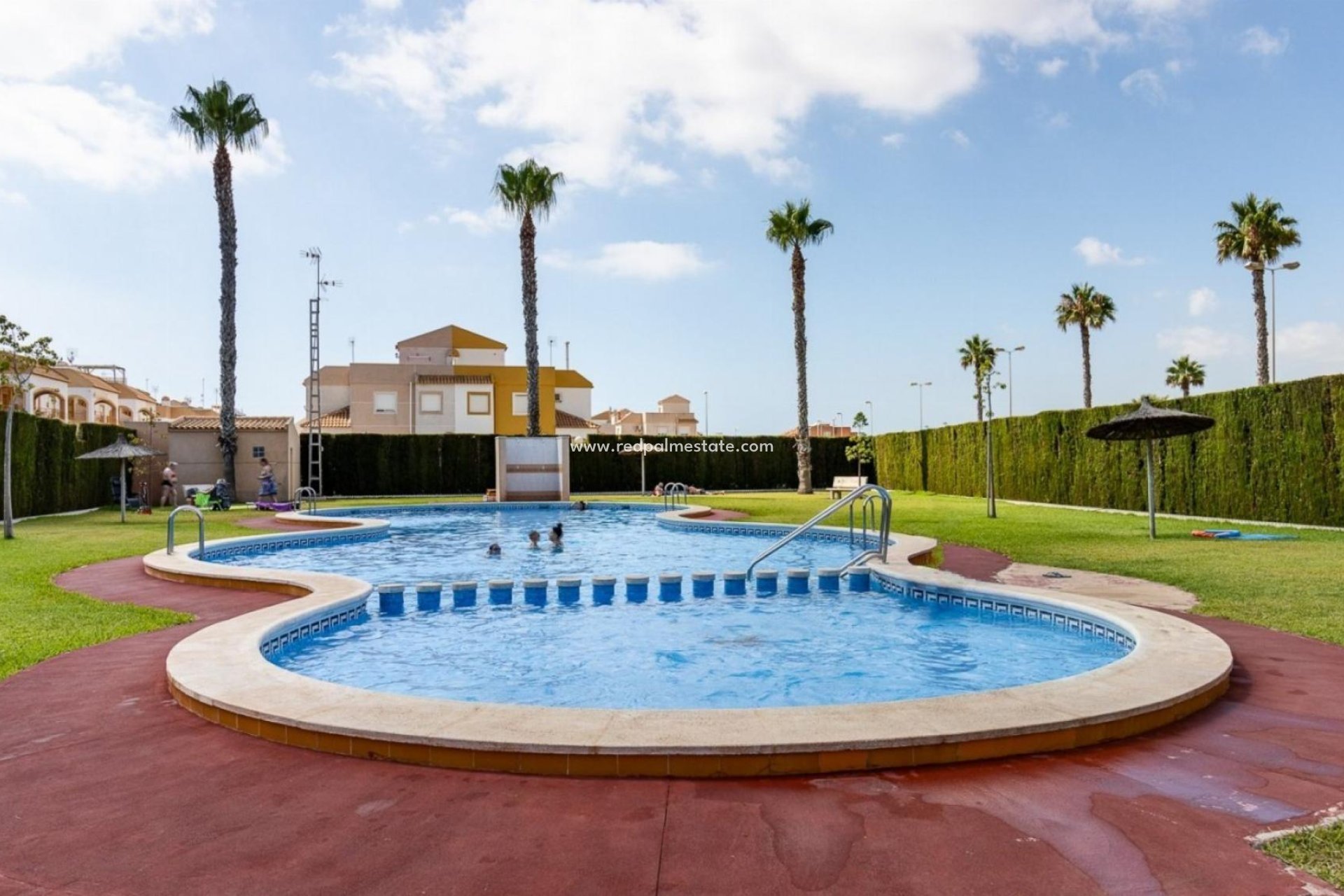 Herverkoop - Bungalow -
Torrevieja - El Limonar