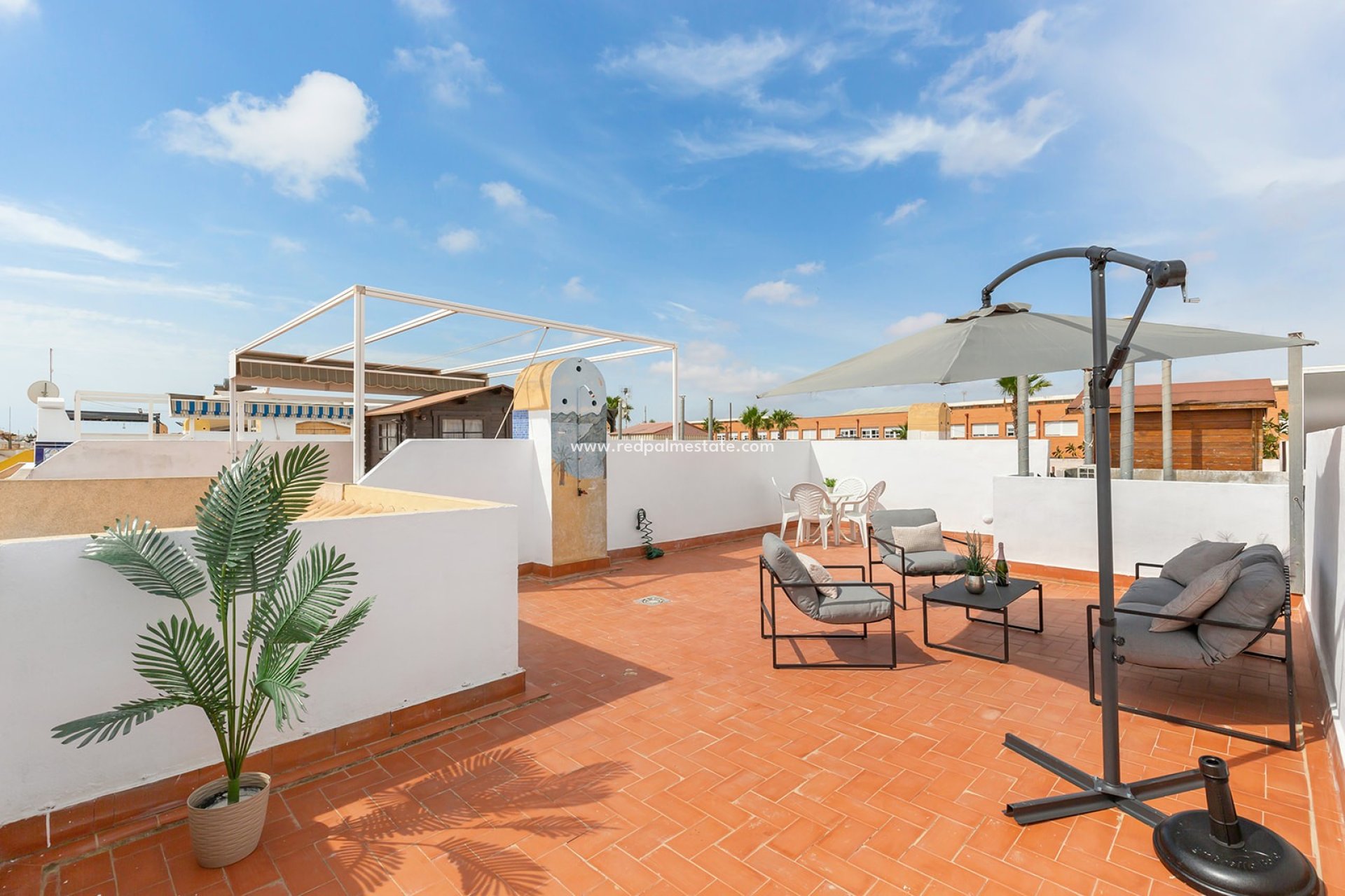 Herverkoop - Bungalow -
Torrevieja - La Siesta - El Salado -  Torreta